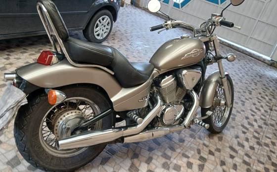HONDA SHADOW 600C VT 
